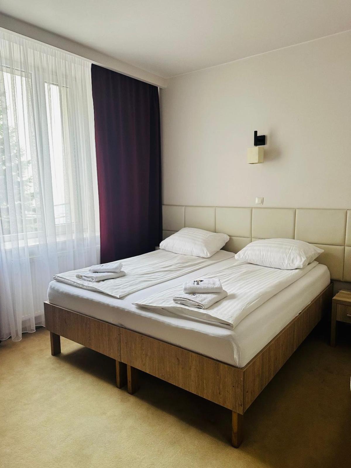 Hotel Tm Radom Esterno foto