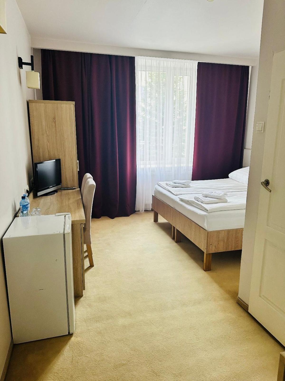 Hotel Tm Radom Esterno foto