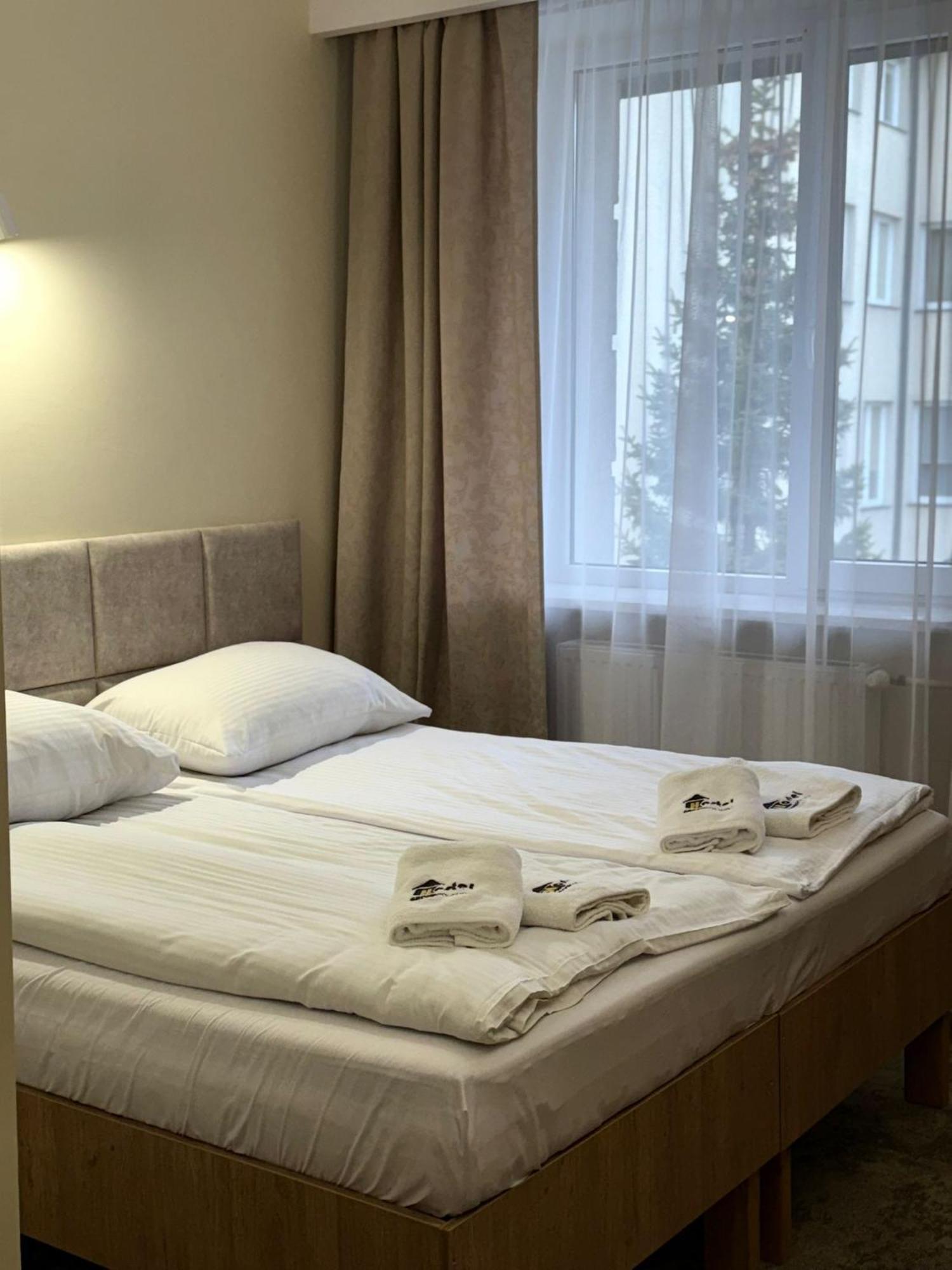 Hotel Tm Radom Esterno foto