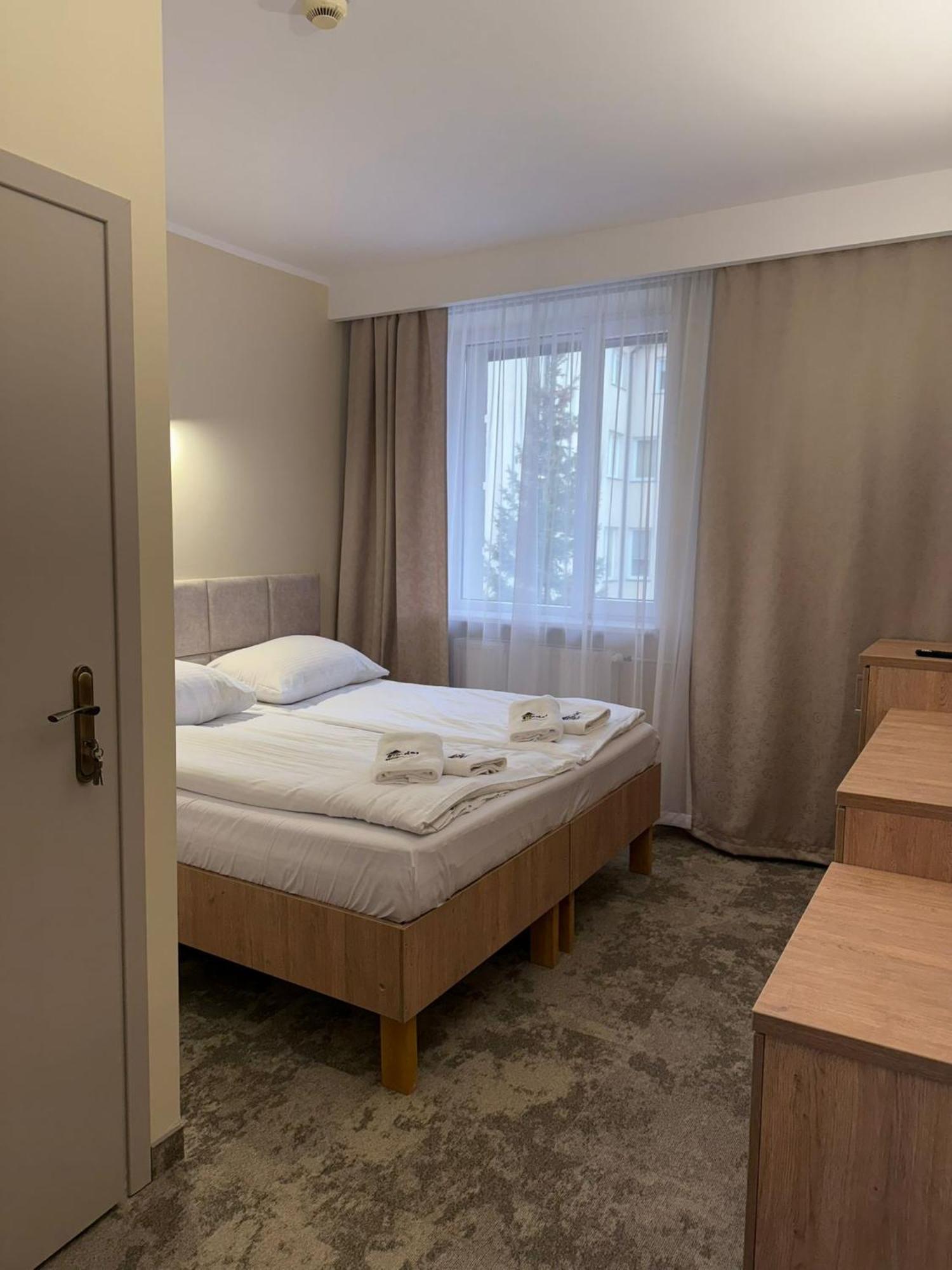 Hotel Tm Radom Esterno foto